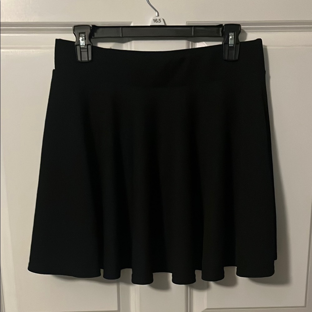 Elegant Black Women's Skirt